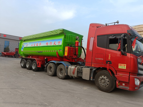 罐式后翻自卸车