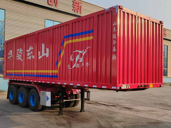 LJH9405XXY厢式运输半挂车